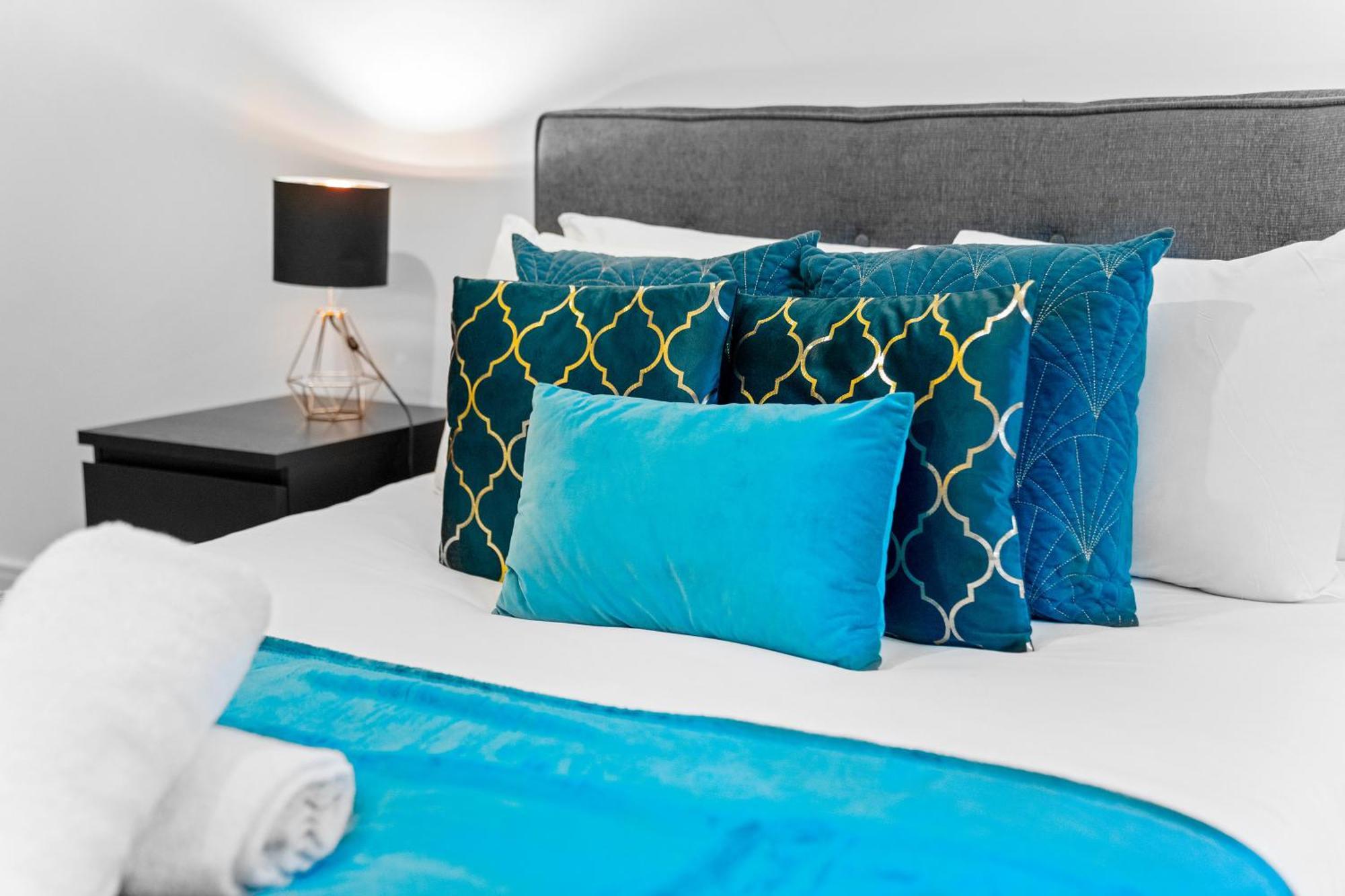 New Luxe Apartment - Secure Parking - Birmingham City Centre - Netflix - Wifi - Top Rated - 54M Экстерьер фото